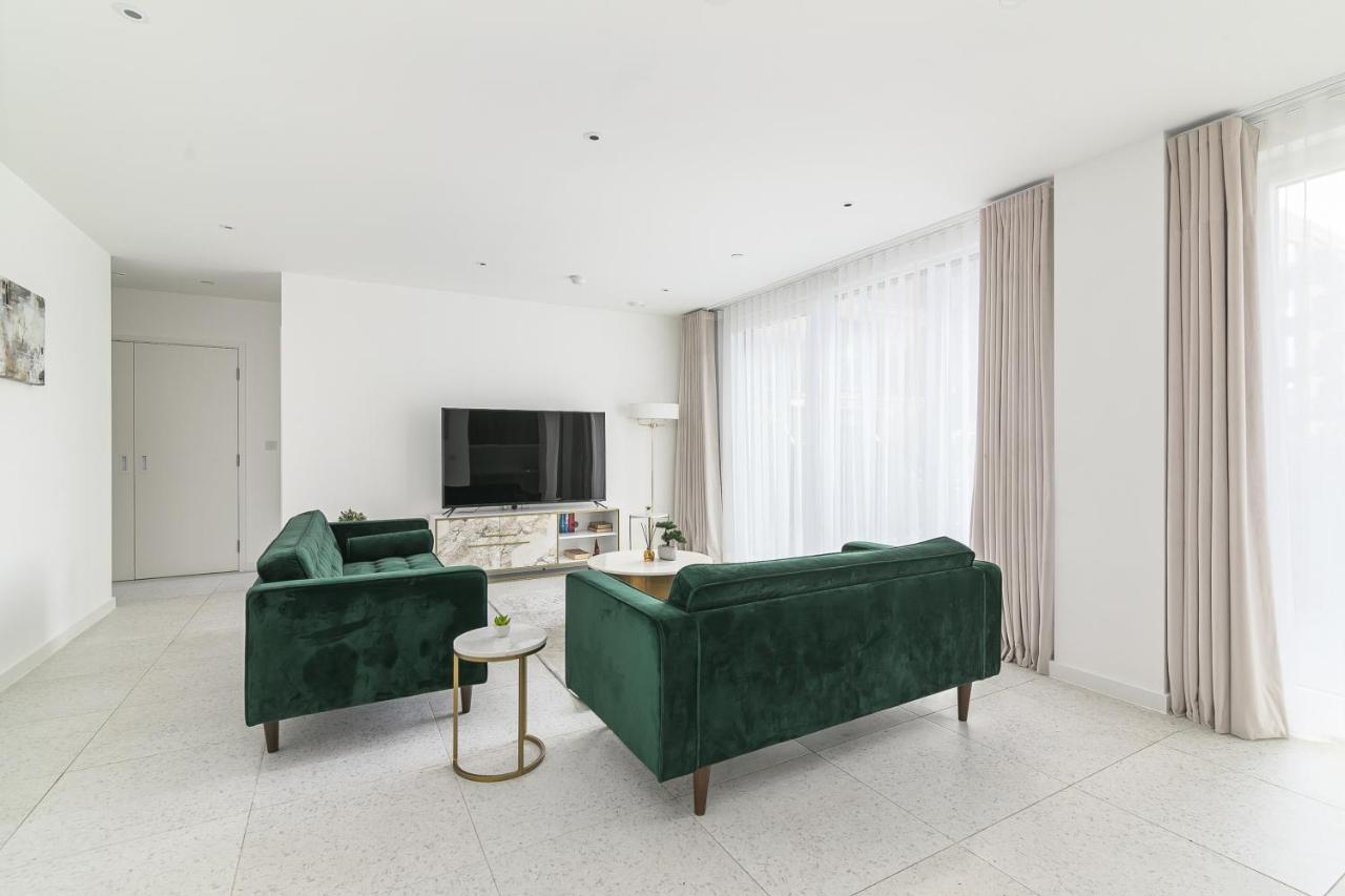 Luxury Spacious Flat With Communal Gardens And Parking لندن المظهر الخارجي الصورة